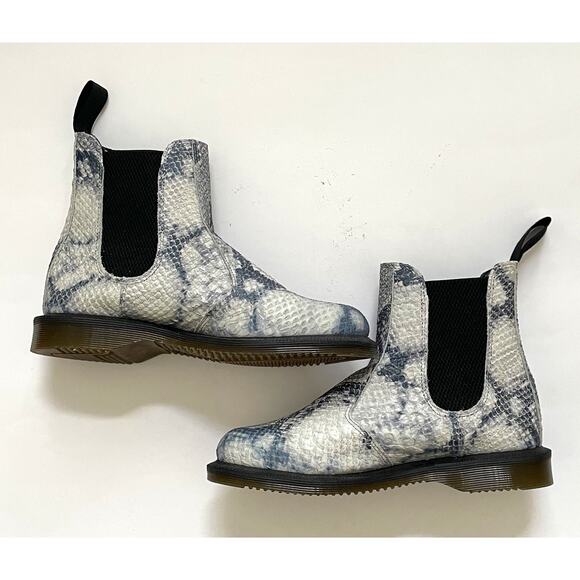 Dr. Marten Flora Asciano Slip On Chelsea Ankle Bootie Gray Size 36/US 6.5 NEW - Picture 8 of 10